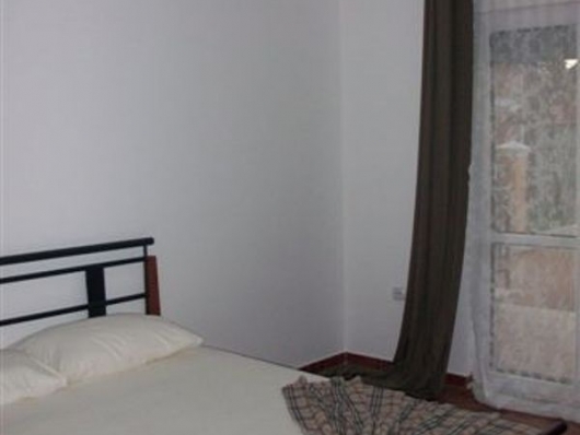 Дом с апартаментами в Баре - Черногория - Барская ривьера - Бар, фото 4