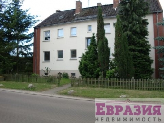 Двухэтажный Четырёхквартирный дом с доходом - Германия - Мекленбург-Передняя Померания - Галлин, фото 2