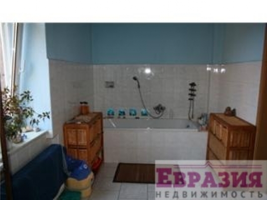 Огромная квартира в Герлице, недорого! - Германия - Саксония - Гёрлиц фото 6 Огромная квартира в Герлице, недорого! - Германия - Саксония - Гёрлиц, фото 6