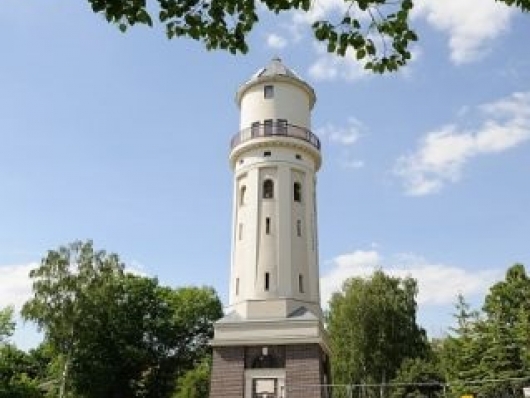 Здание водонапорной башни, торг - Германия - Бранденбург - Цоссен, фото 5