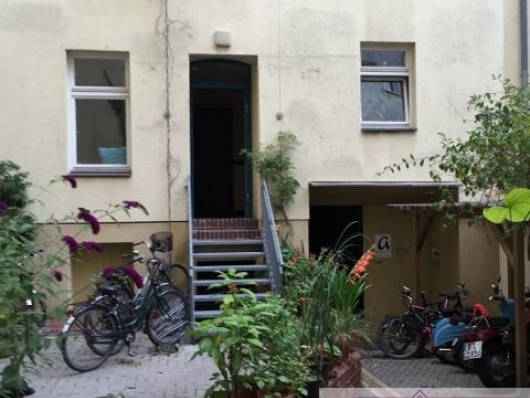 Свободная двухкомнатная квартира в центре столицы в старинном здании с красивым фасадом - Германия - Столица - Берлин, фото 1
