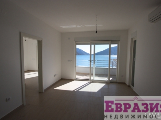 Квартира на первой линии берега в Рисане - Черногория - Боко-Которский залив - Рисан, фото 7