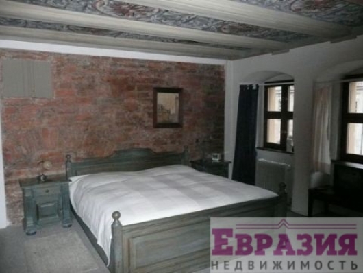 Старинное здание эпохи Возрождения в Гёрлице - Германия - Саксония - Гёрлиц, фото 4