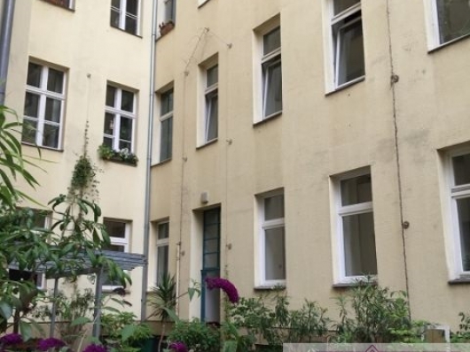 Свободная двухкомнатная квартира в центре столицы в старинном здании с красивым фасадом - Германия - Столица - Берлин, фото 2