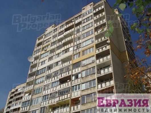 Стильная 2-х комнатная квартира  центральным отоплением - Болгария - Регион София - София, фото 1