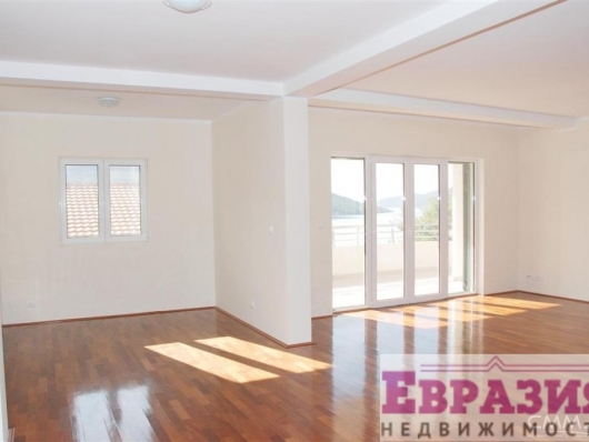 Две роскошные виллы в Герцег Нови - Черногория - Херцег-Нови - Герцег Нови фото 1 Две роскошные виллы в Герцег Нови - Черногория - Херцег-Нови - Герцег Нови, фото 1