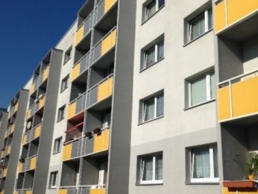 Три трёхкомнатные компактные квартиры, приносящие доход - Германия - Саксония-Анхальт - Халле, фото 1