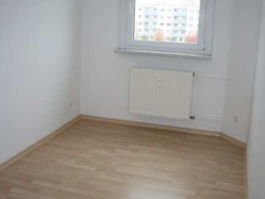 Восемь квартир с ремонтом в ухоженном доме - Германия - Саксония-Анхальт - Халле фото 2 Восемь квартир с ремонтом в ухоженном доме - Германия - Саксония-Анхальт - Халле, фото 2