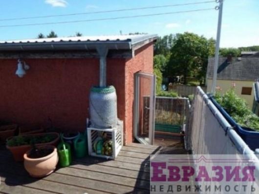 Отреставрированный доходный дом с участком - Германия - Бранденбург - Рюдерсдорф-Херцфельде, фото 2