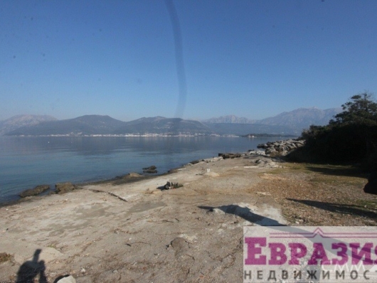Участок с видом на море в Тивате - Черногория - Боко-Которский залив - Тиват, фото 3