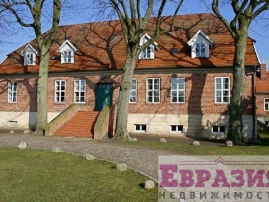 Поместье с большим участком и старинным домом - Германия - Мекленбург-Передняя Померания - Пархим, фото 1