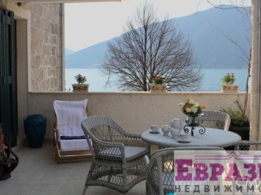 Малоквартирный каменный дом в Которе, Стрп - Черногория - Боко-Которский залив - Котор фото 1 Малоквартирный каменный дом в Которе, Стрп - Черногория - Боко-Которский залив - Котор, фото 1