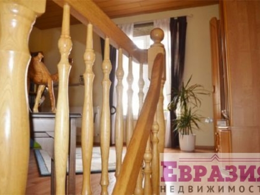 Четырёхэтажное доходное здание с мансардой - Германия - Северный Рейн-Вестфалия - Вупперталь фото 5 Четырёхэтажное доходное здание с мансардой - Германия - Северный Рейн-Вестфалия - Вупперталь, фото 5