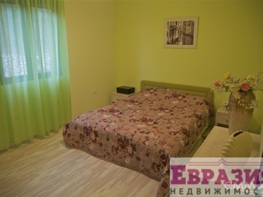 Большой дом с участком в Петровац - Черногория - Будванская ривьера - Петровац фото 9 Большой дом с участком в Петровац - Черногория - Будванская ривьера - Петровац, фото 9