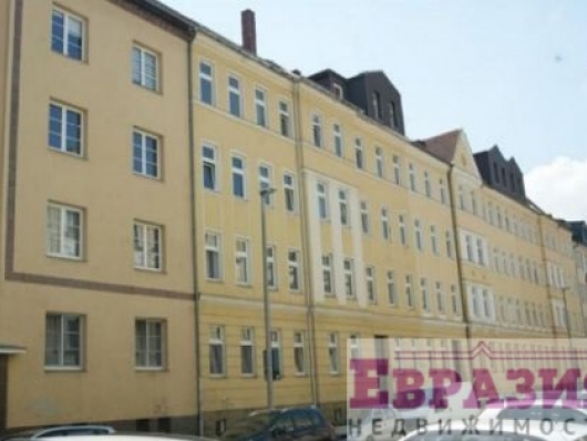 Старинный дом на 13 квартир - надежный доход - Германия - Саксония - Лейпциг, фото 1
