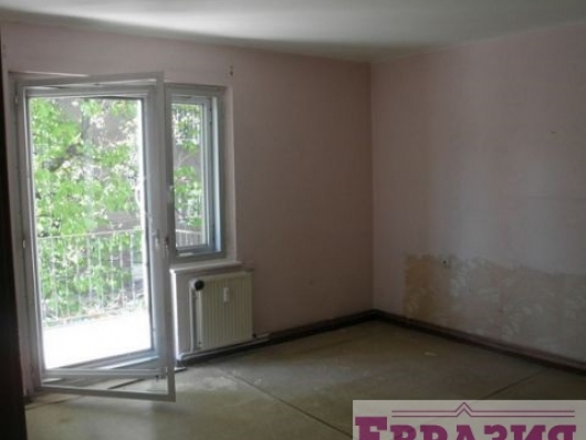 Привлекательная цена на двухкомнатную квартиру, нуждающуюся в ремонте - Германия - Столица - Берлин, фото 1