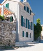 Жилая недвижимость - Черногория - Боко-Которский залив - Херцег-Нови, фото 1